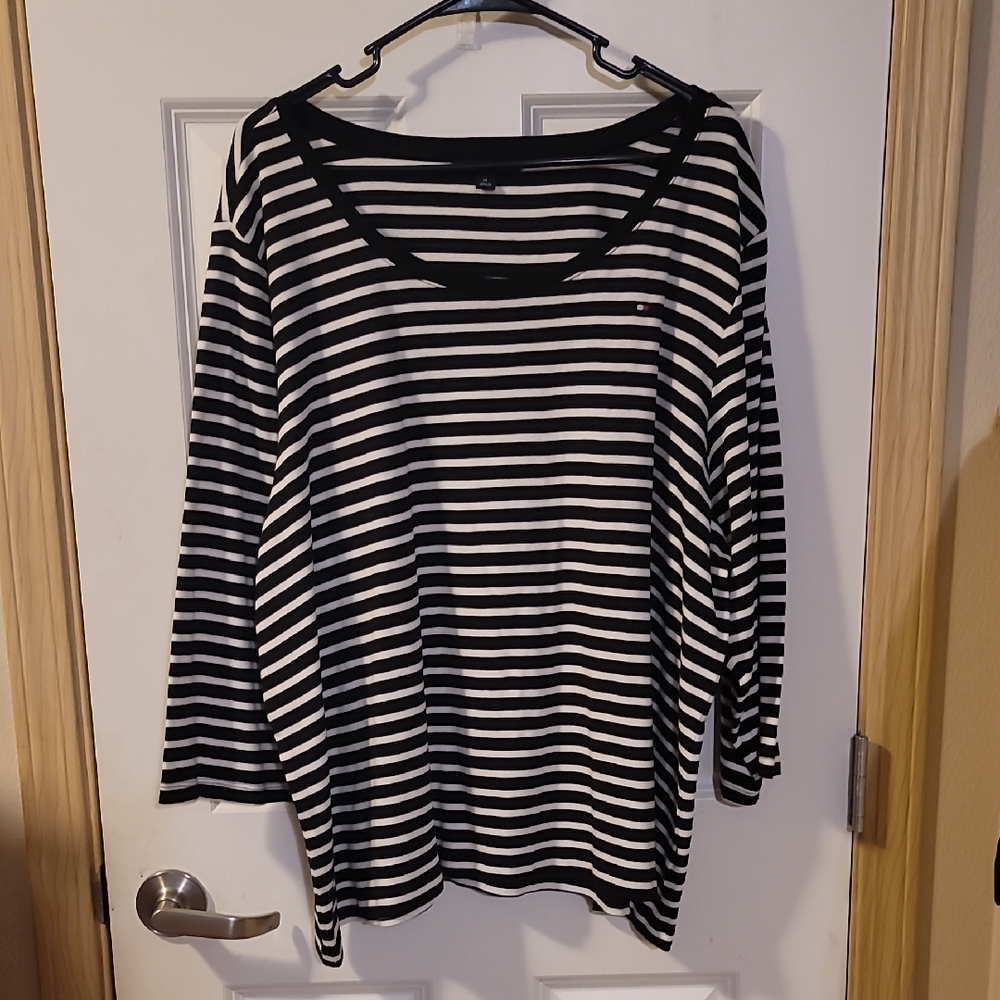 Tommy Hilfiger Black and White Boxy Long Sleeve Tunic